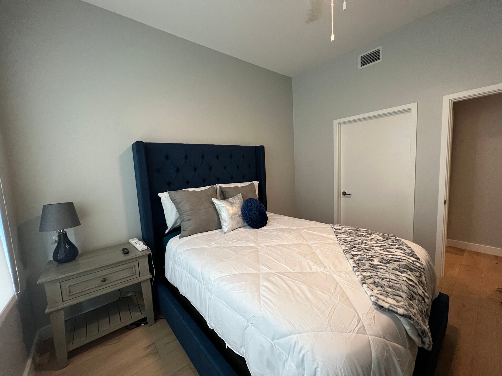 08L: 1Bedroom 1Bathroom