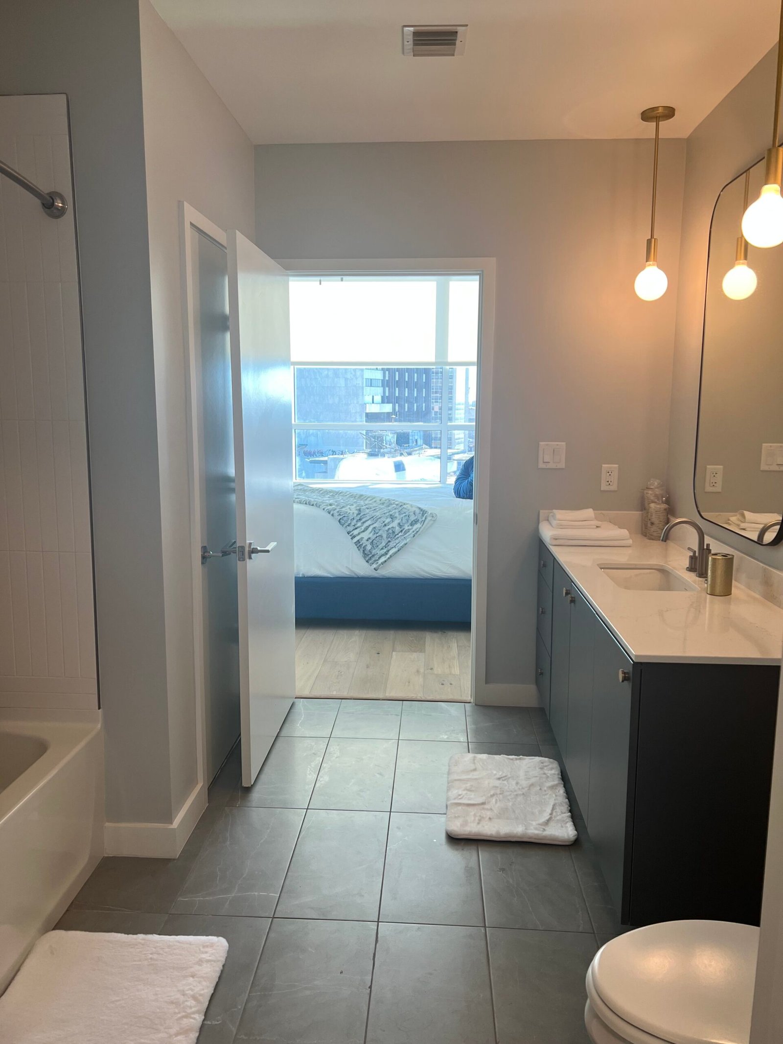 08L: 1Bedroom 1Bathroom